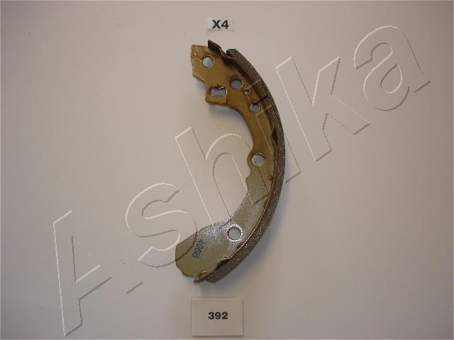 Ashika 55-03-392 - Комплект тормозных колодок, барабанные autospares.lv