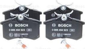 BOSCH 0 986 494 923 - Тормозные колодки, дисковые, комплект autospares.lv