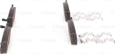 BOSCH 0 986 494 617 - Тормозные колодки, дисковые, комплект autospares.lv