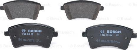 BOSCH 0 986 494 332 - Тормозные колодки, дисковые, комплект autospares.lv