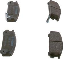 BOSCH 0 986 461 143 - Тормозные колодки, дисковые, комплект autospares.lv