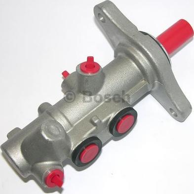 BOSCH 0 986 481 009 - Главный тормозной цилиндр autospares.lv