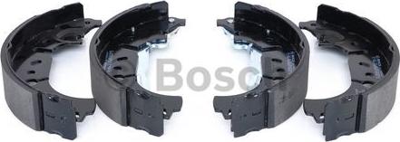 BOSCH 0 986 487 956 - Комплект тормозных колодок, барабанные autospares.lv