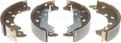 BOSCH 0 986 487 599 - Комплект тормозных колодок, барабанные autospares.lv