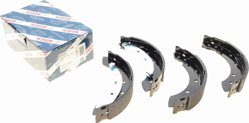 BOSCH 0 986 487 585 - Комплект тормозных колодок, барабанные autospares.lv