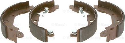 BOSCH 0 986 487 699 - Комплект тормозных колодок, барабанные autospares.lv