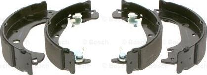 BOSCH 0 986 487 626 - Комплект тормозных колодок, барабанные autospares.lv