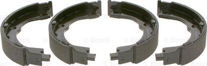 BOSCH 0 986 487 780 - Комплект тормозов, ручник, парковка autospares.lv