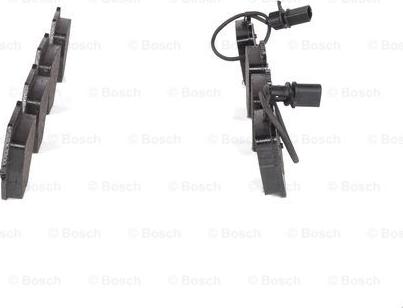 BOSCH 0 986 424 690 - Тормозные колодки, дисковые, комплект autospares.lv