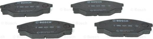 BOSCH 0 986 424 382 - Тормозные колодки, дисковые, комплект autospares.lv