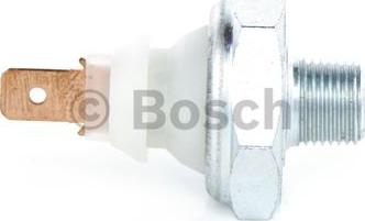 BOSCH 0 986 344 074 - Датчик, давление масла autospares.lv