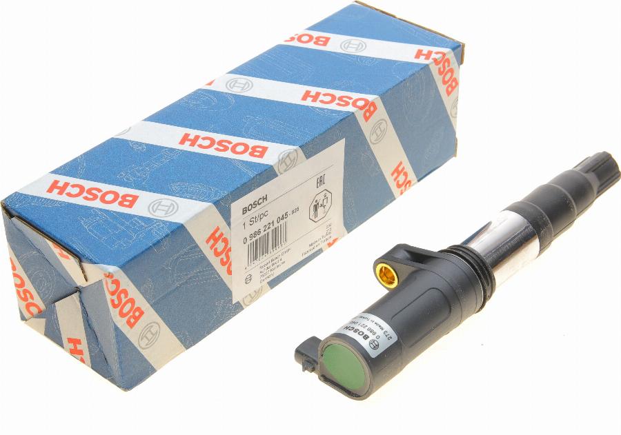 BOSCH 0 986 221 045 - Катушка зажигания autospares.lv