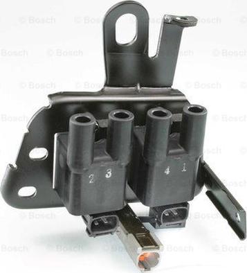 BOSCH 0986221019 - Катушка зажигания autospares.lv