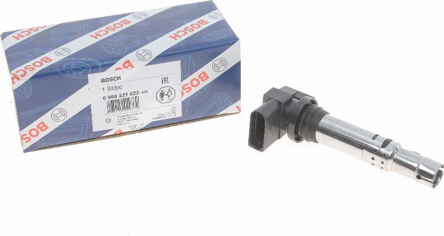 BOSCH 0 986 221 023 - Катушка зажигания autospares.lv