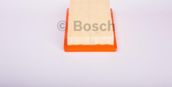 BOSCH 0 986 B02 532 - Воздушный фильтр, двигатель autospares.lv