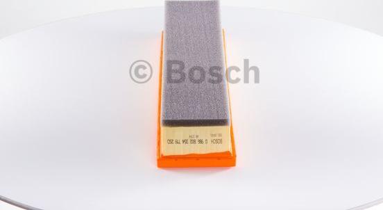 BOSCH 0 986 B02 354 - Воздушный фильтр, двигатель autospares.lv