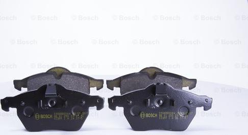 BOSCH 0 986 BB0 064 - Тормозные колодки, дисковые, комплект autospares.lv