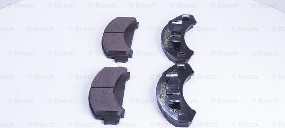 BOSCH 0 986 BB0 086 - Тормозные колодки, дисковые, комплект autospares.lv