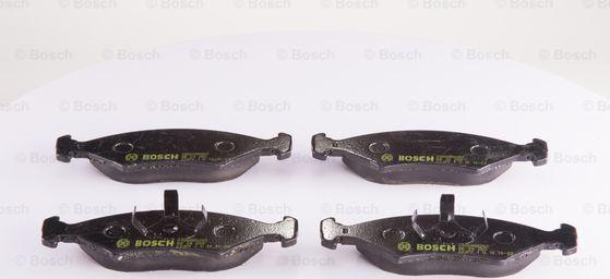 BOSCH 0 986 BB0 260 - Тормозные колодки, дисковые, комплект autospares.lv