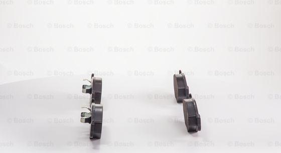 BOSCH 0 986 BB0 261 - Тормозные колодки, дисковые, комплект autospares.lv