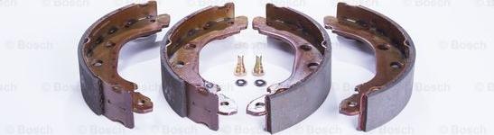 BOSCH 0 986 BB3 540 - Комплект тормозных колодок, барабанные autospares.lv