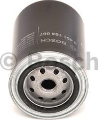 BOSCH 0 451 104 067 - Масляный фильтр autospares.lv