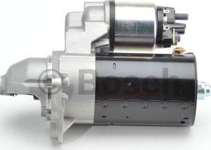 BOSCH 0 001 137 005 - Стартер autospares.lv