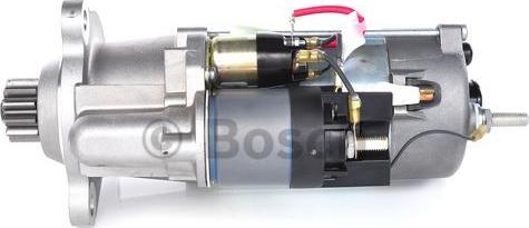 BOSCH 0 001 330 018 - Стартер autospares.lv