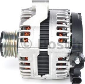 BOSCH 0 121 615 114 - Генератор autospares.lv