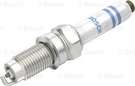 BOSCH 0 241 140 519 - Свеча зажигания autospares.lv