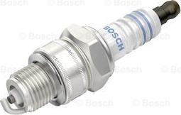 BOSCH 0 241 240 612 - Свеча зажигания autospares.lv