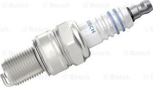 BOSCH 0 241 229 579 - Свеча зажигания autospares.lv