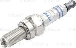 BOSCH 0 242 074 500 - Свеча зажигания autospares.lv