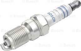 BOSCH 0 242 245 527 - Свеча зажигания autospares.lv