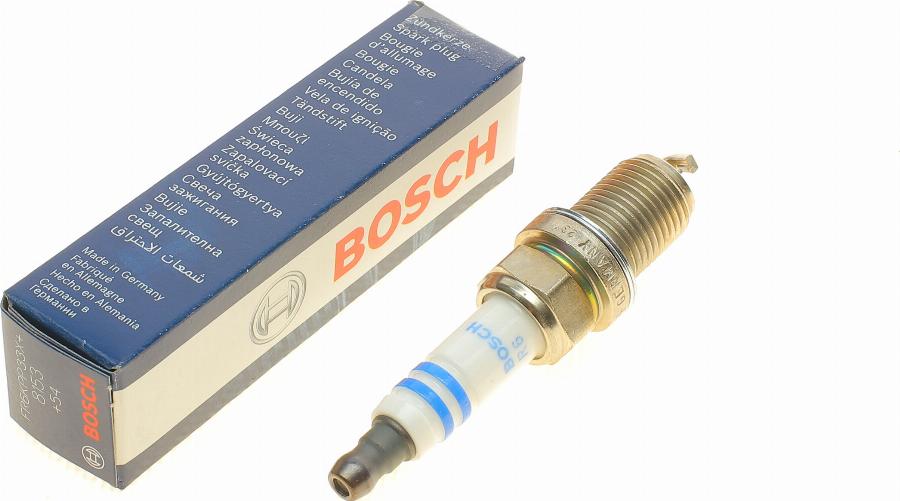 BOSCH 0 242 240 649 - Свеча зажигания autospares.lv