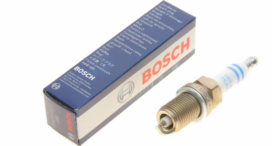 BOSCH 0 242 240 627 - Свеча зажигания autospares.lv