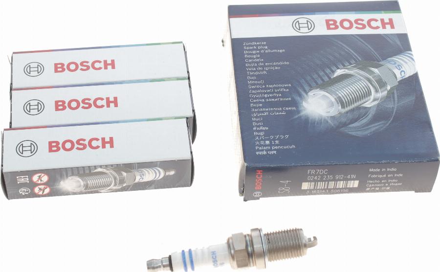 BOSCH 0 242 235 912 - Свеча зажигания autospares.lv