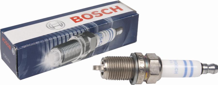 BOSCH 0 242 235 797 - Свеча зажигания autospares.lv