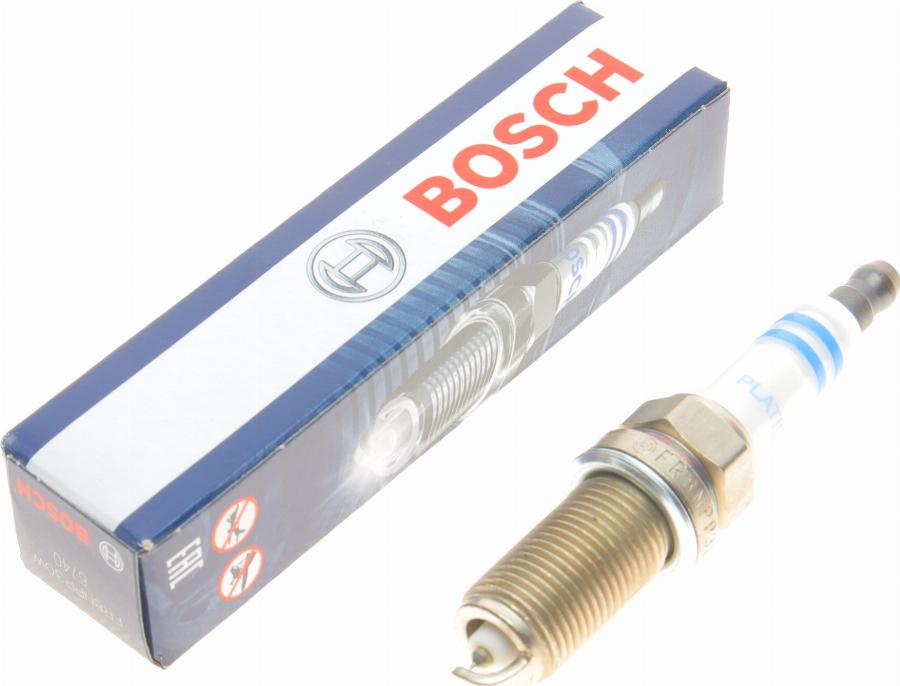 BOSCH 0 242 230 602 - Свеча зажигания autospares.lv