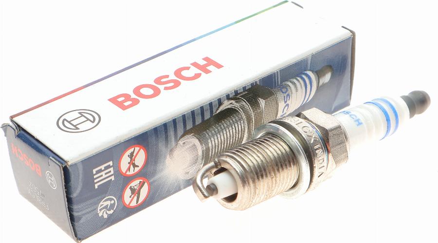 BOSCH 0 242 229 576 - Свеча зажигания autospares.lv