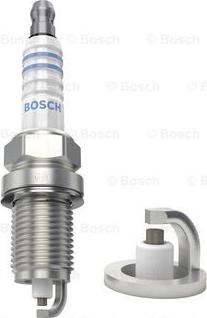 BOSCH 0 242 229 699 - Свеча зажигания autospares.lv