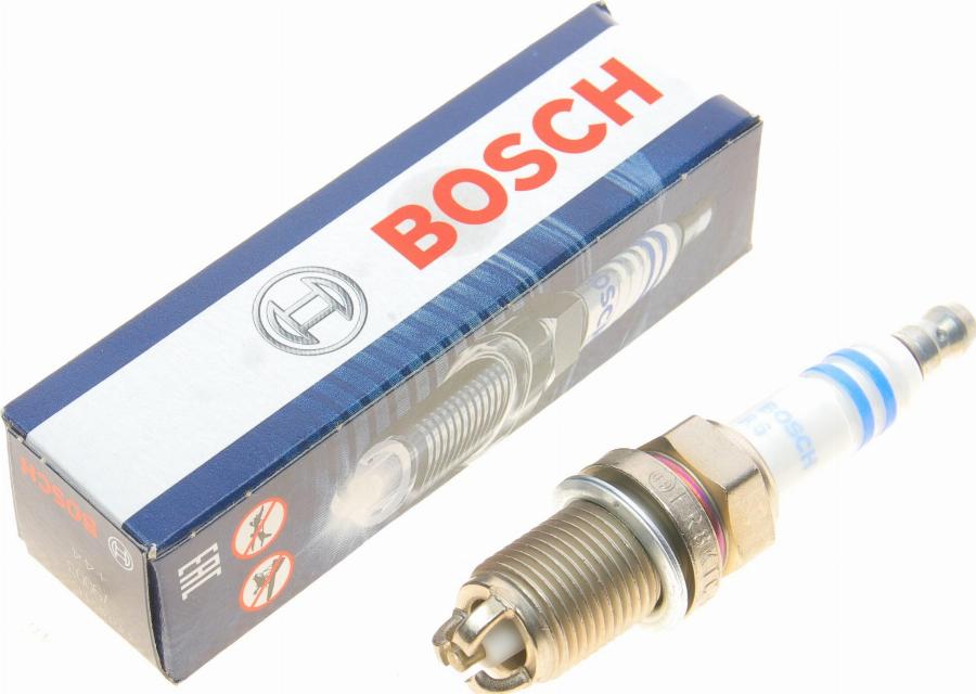 BOSCH 0 242 229 799 - Свеча зажигания autospares.lv