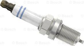 BOSCH 0 242 229 724 - Свеча зажигания autospares.lv