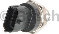 BOSCH 0 261 230 504 - Датчик, температуры / давления масла autospares.lv