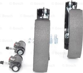 BOSCH 0 204 114 579 - Комплект тормозных колодок, барабанные autospares.lv