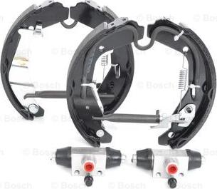 BOSCH 0 204 114 664 - Комплект тормозных колодок, барабанные autospares.lv