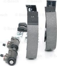 BOSCH 0 204 114 614 - Комплект тормозных колодок, барабанные autospares.lv