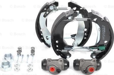 BOSCH 0 204 114 063 - Комплект тормозных колодок, барабанные autospares.lv