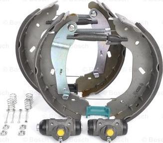 BOSCH 0 204 114 194 - Комплект тормозных колодок, барабанные autospares.lv