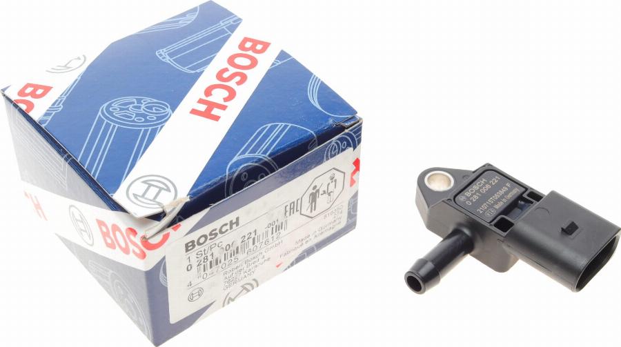 BOSCH 0 281 006 221 - Датчик, давление выхлопных газов autospares.lv